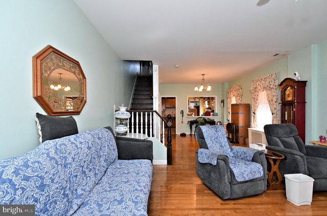 15 EGYPT, Norristown, PA 19403