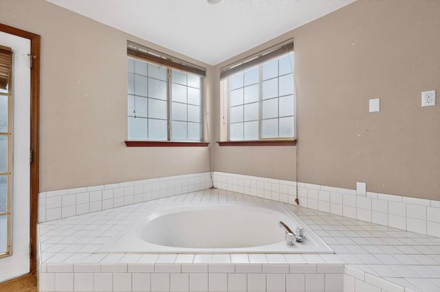 3224 Chandra Lane SE, Rio Rancho, NM 87124