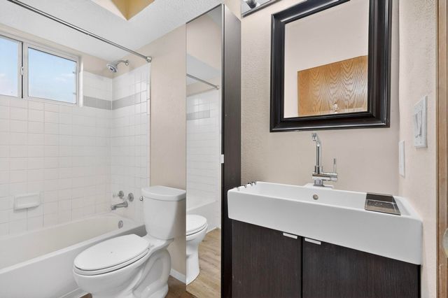 3224 Chandra Lane SE, Rio Rancho, NM 87124