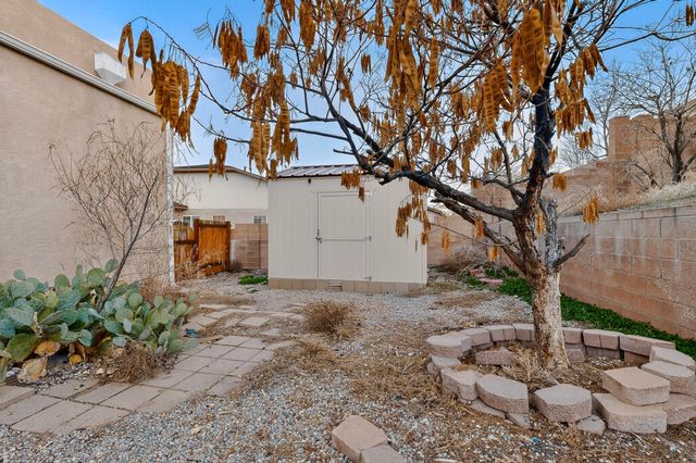 3224 Chandra Lane SE, Rio Rancho, NM 87124