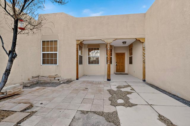 3224 Chandra Lane SE, Rio Rancho, NM 87124