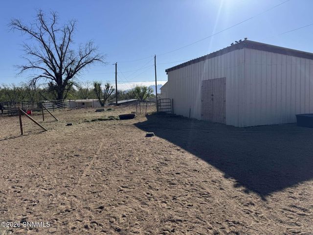 1200 Shalem Colony Trail, Las Cruces, NM 88007