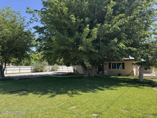1200 Shalem Colony Trail, Las Cruces, NM 88007