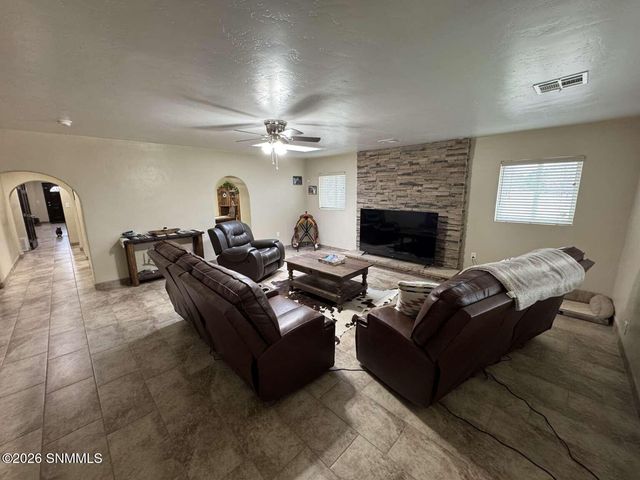 1200 Shalem Colony Trail, Las Cruces, NM 88007