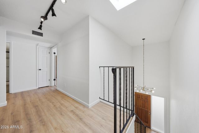 2847 N 49TH Place, Phoenix, AZ 85008