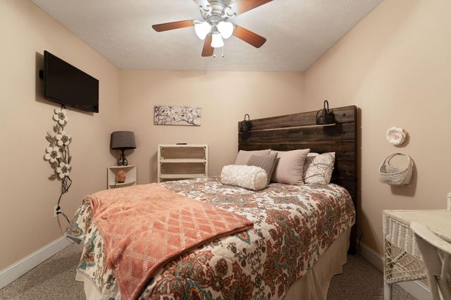 364 Twin Rivers Drive, Bronston, KY 42518
