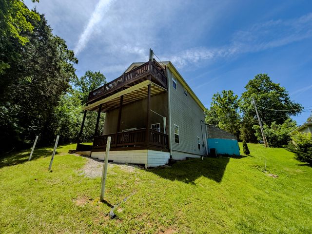 364 Twin Rivers Drive, Bronston, KY 42518