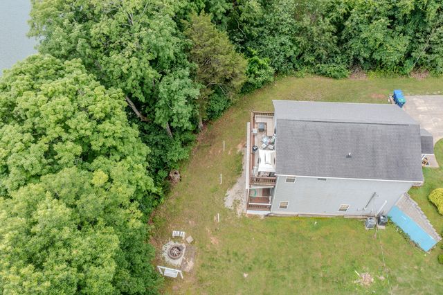 364 Twin Rivers Drive, Bronston, KY 42518