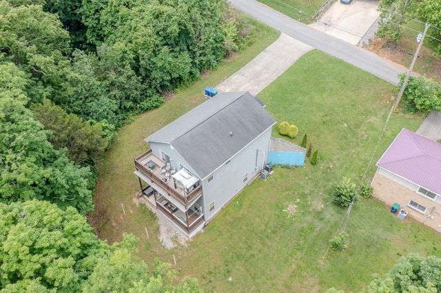 364 Twin Rivers Drive, Bronston, KY 42518