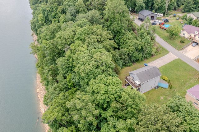 364 Twin Rivers Drive, Bronston, KY 42518