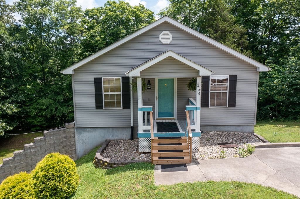 364 Twin Rivers Drive, Bronston, KY 42518