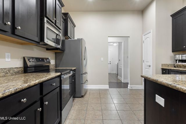 122 Gannet Lane, Ocean Springs, MS 39564