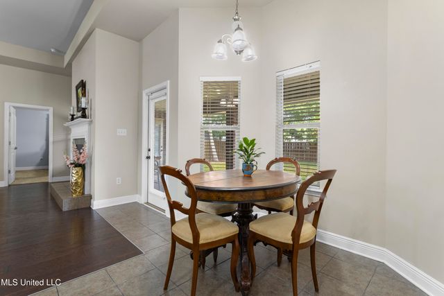 122 Gannet Lane, Ocean Springs, MS 39564