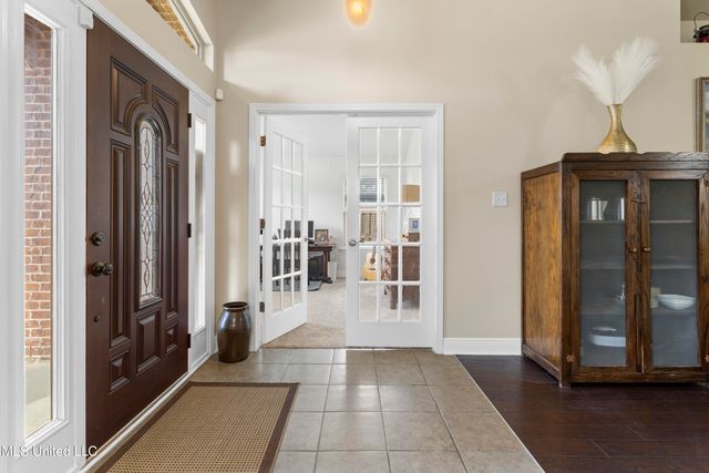 122 Gannet Lane, Ocean Springs, MS 39564