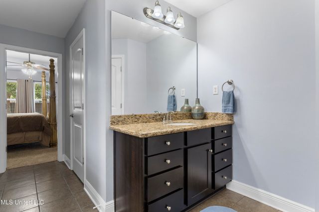 122 Gannet Lane, Ocean Springs, MS 39564