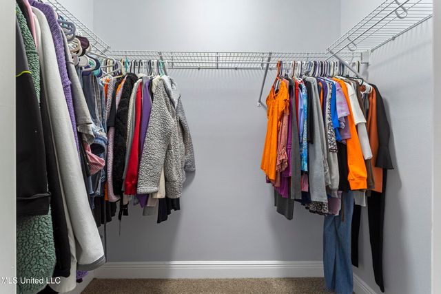 122 Gannet Lane, Ocean Springs, MS 39564