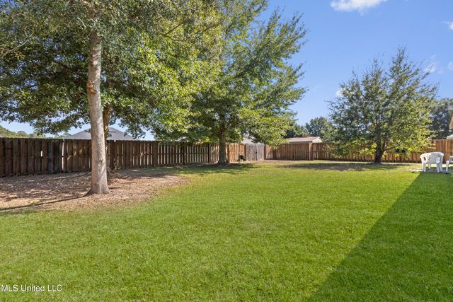 122 Gannet Lane, Ocean Springs, MS 39564