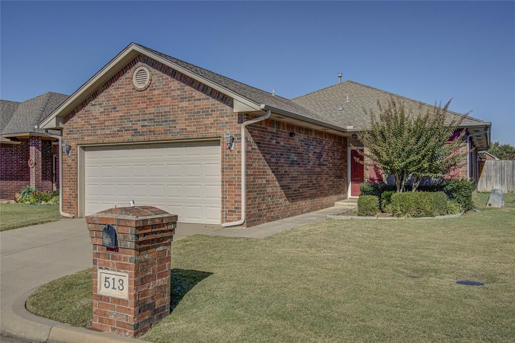 513 SW 124th Place, Oklahoma City, OK 73170
