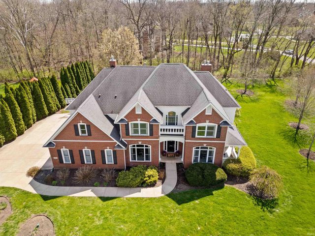 1423 Kingswood Road W, West Lafayette, IN 47906