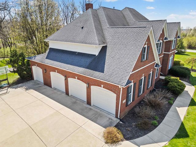 1423 Kingswood Road W, West Lafayette, IN 47906