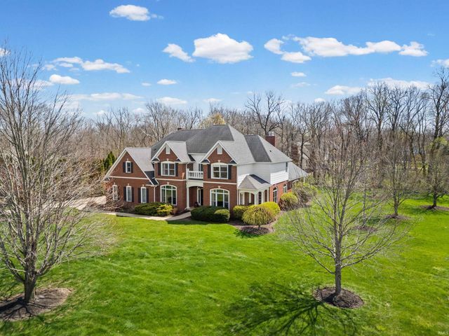 1423 Kingswood Road W, West Lafayette, IN 47906