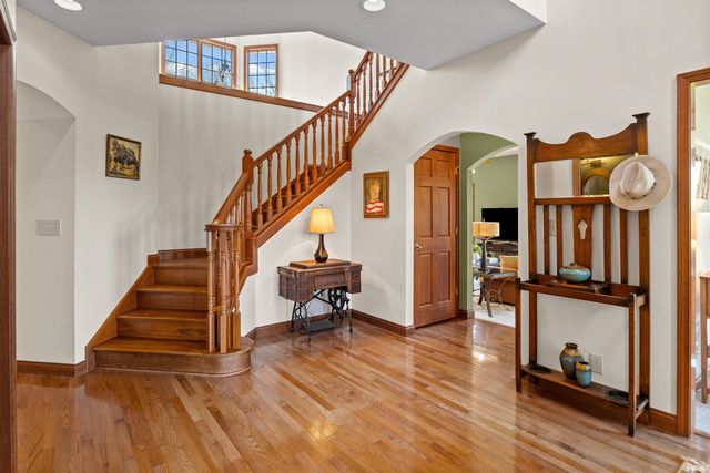 1423 Kingswood Road W, West Lafayette, IN 47906