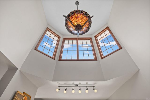 1423 Kingswood Road W, West Lafayette, IN 47906