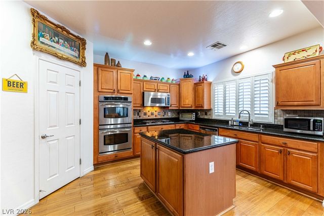 93 Blaven Drive, Henderson, NV 89002