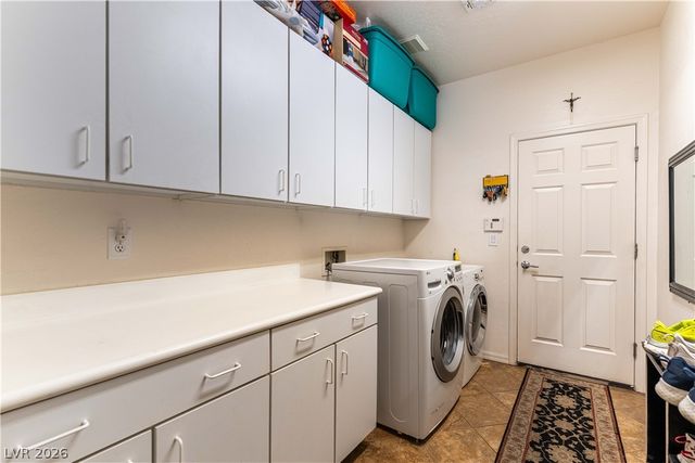 93 Blaven Drive, Henderson, NV 89002