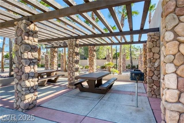 93 Blaven Drive, Henderson, NV 89002