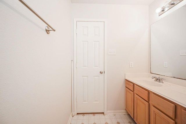 5123 Redemption Circle, Houston, TX 77018