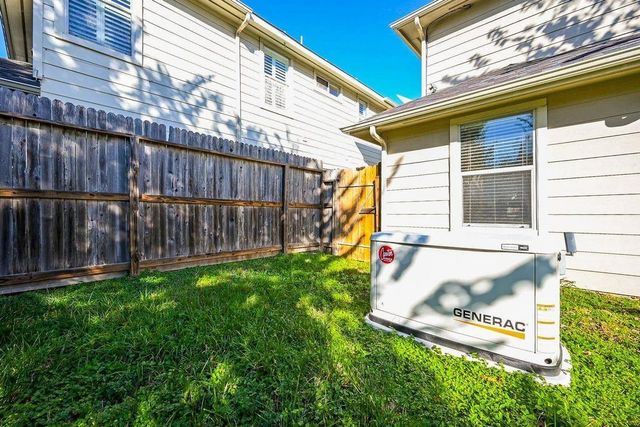5123 Redemption Circle, Houston, TX 77018
