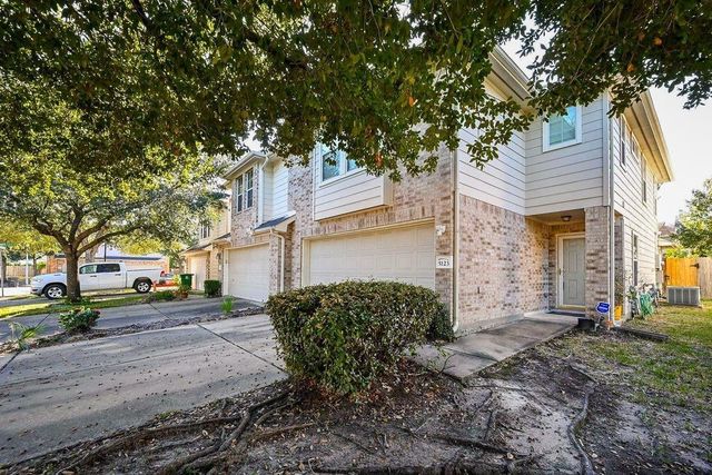 5123 Redemption Circle, Houston, TX 77018