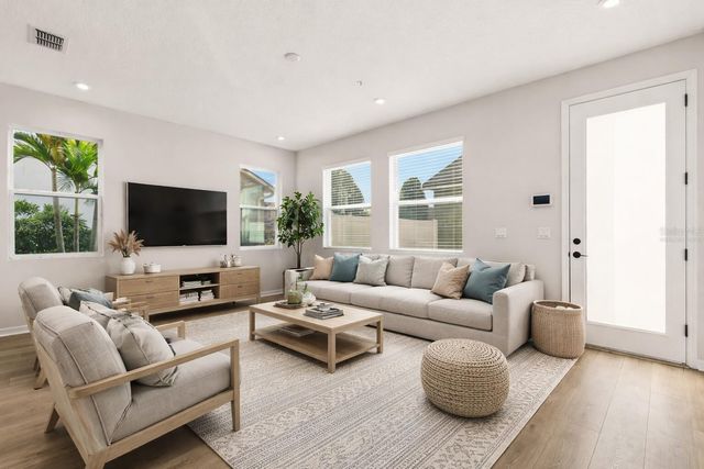 11956 LANDING POINT LOOP, Orlando, FL 32832