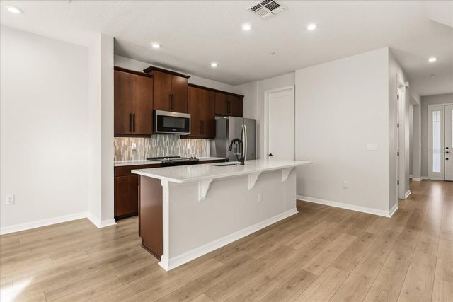 11956 LANDING POINT LOOP, Orlando, FL 32832