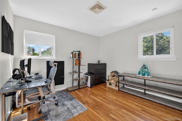1171 Carlls Straight Path, Dix Hills, NY 11746