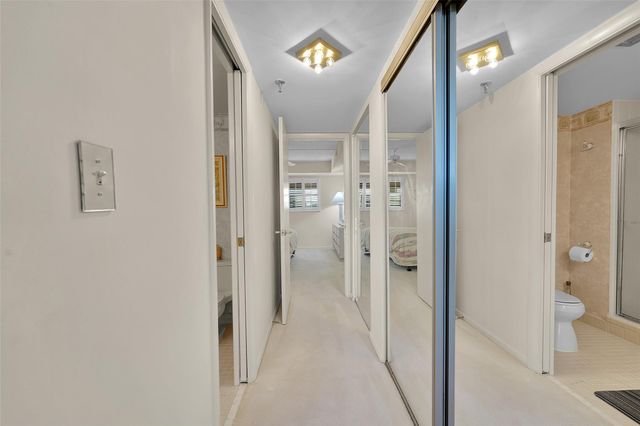 5340 NW 2nd Ave PH-26, Boca Raton, FL 33487