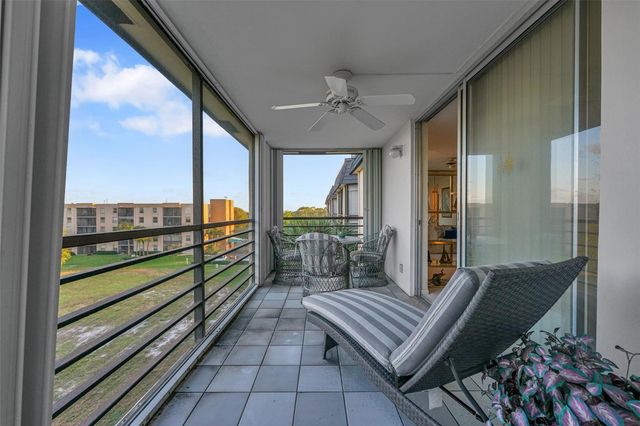 5340 NW 2nd Ave PH-26, Boca Raton, FL 33487