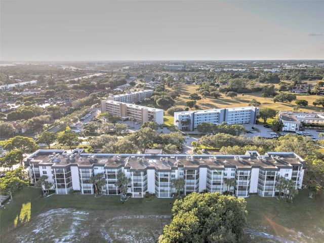 5340 NW 2nd Ave PH-26, Boca Raton, FL 33487