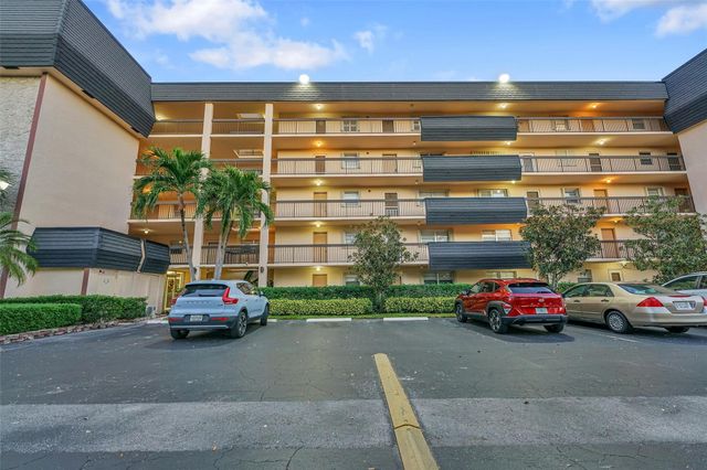 5340 NW 2nd Ave PH-26, Boca Raton, FL 33487