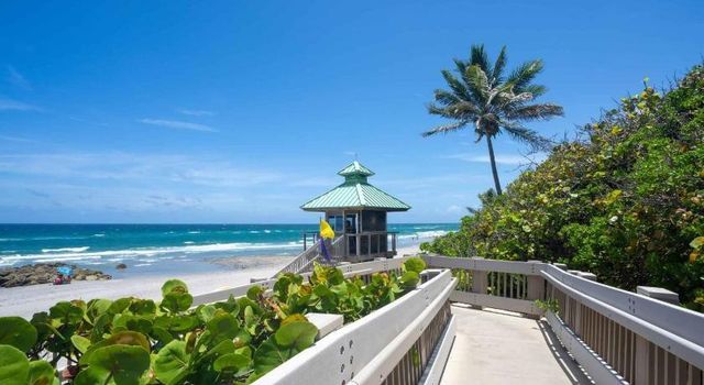 5340 NW 2nd Ave PH-26, Boca Raton, FL 33487