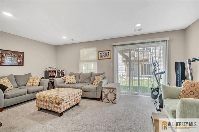 1501 Hights Farm Road 1501, Monroe, NJ 08831