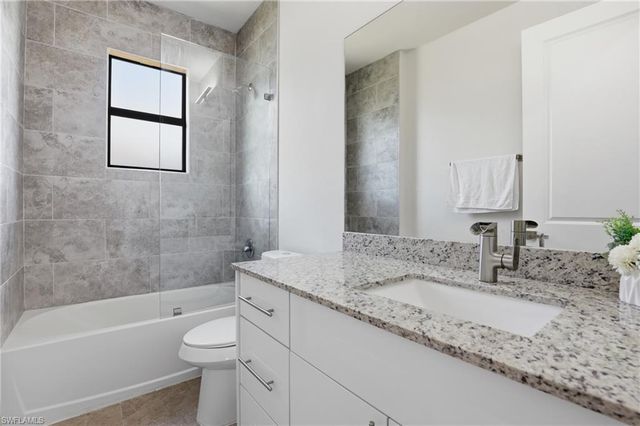 1608 NW 38th AVE, Cape Coral, FL 33993