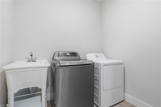 1608 NW 38th AVE, Cape Coral, FL 33993
