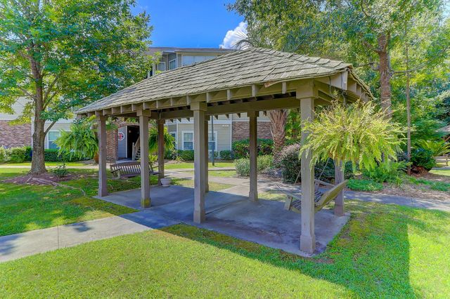 188 Midland Parkway 222, Summerville, SC 29485