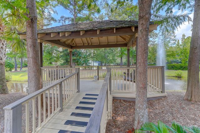 188 Midland Parkway 222, Summerville, SC 29485