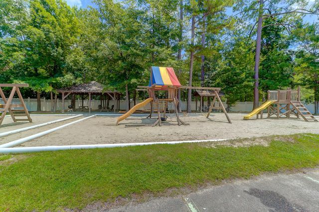 188 Midland Parkway 222, Summerville, SC 29485