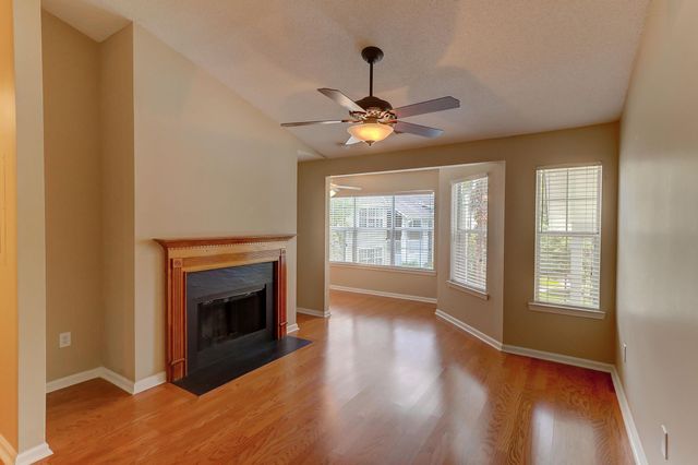188 Midland Parkway 222, Summerville, SC 29485