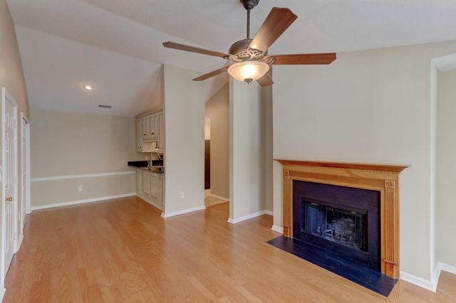 188 Midland Parkway 222, Summerville, SC 29485
