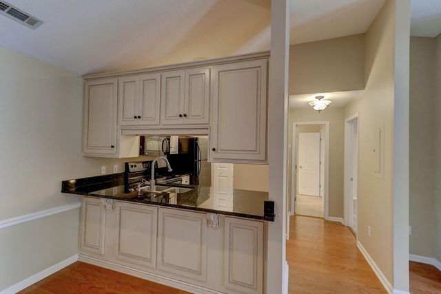 188 Midland Parkway 222, Summerville, SC 29485